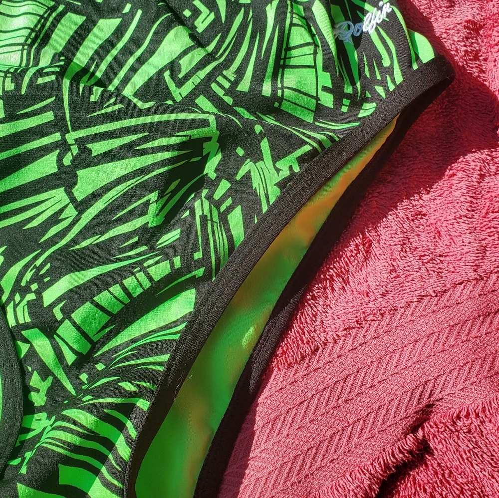 Reversible bathing suit - Picture 7 of 8